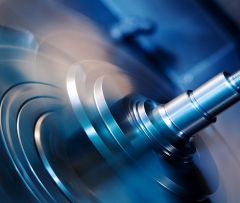 投资向高端化、数字化、绿色化方向倾斜 制造业高质量发展换挡提速中