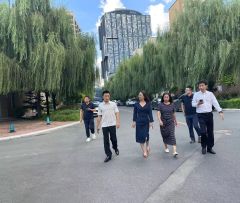 高新区工信局局长刘冰一行领导莅临越达科技产业园进行调研考察