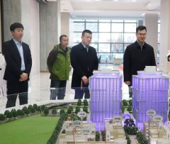 高新区管委会一行领导莅临越达科技产业园调研考察光电信息产业